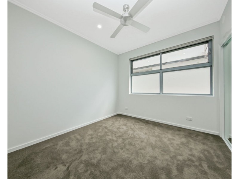 8/15 Durham St, Coorparoo QLD 4151