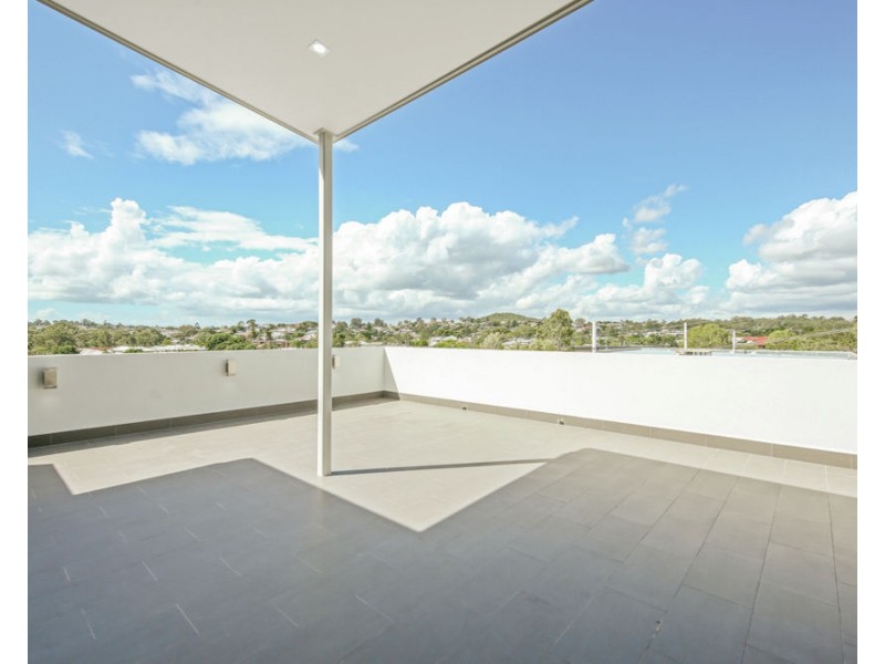 8/15 Durham St, Coorparoo QLD 4151