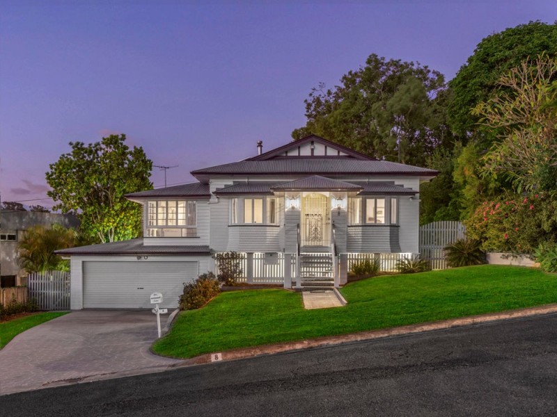 8 Spica Street, Coorparoo QLD 4151