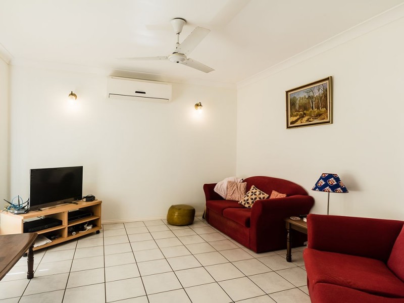 6 Lanjak Place, Tanah Merah QLD 4128