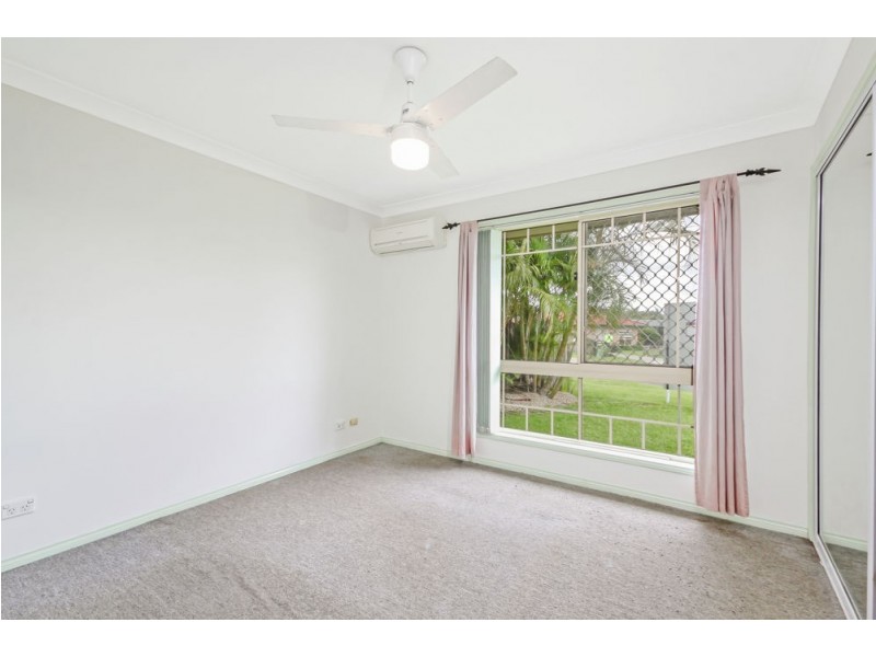 6 Lanjak Place, Tanah Merah QLD 4128