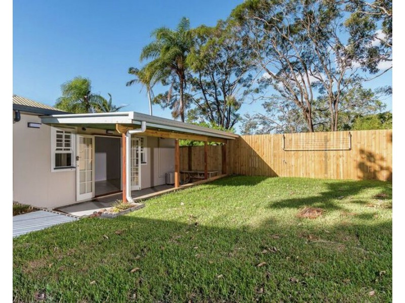 47a Vickers St, Carina Heights QLD 4152