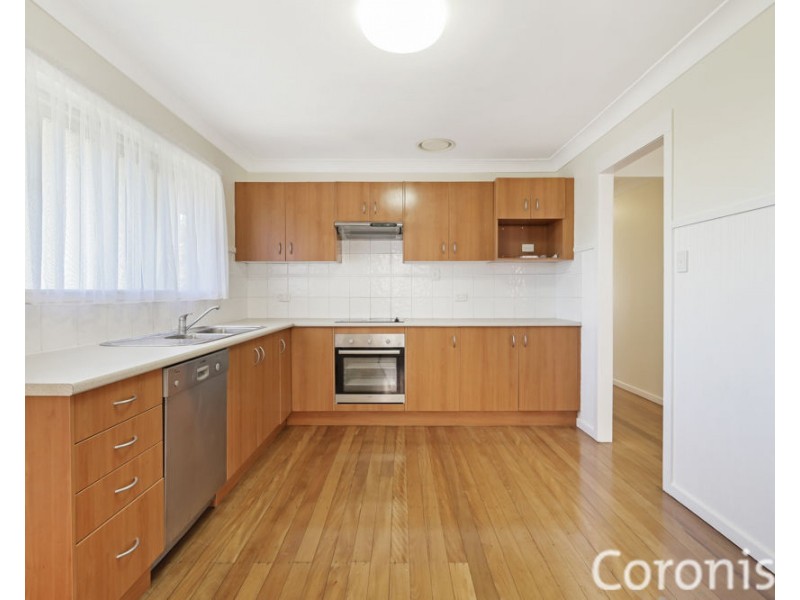 16 Koumala Street, Mansfield QLD 4122