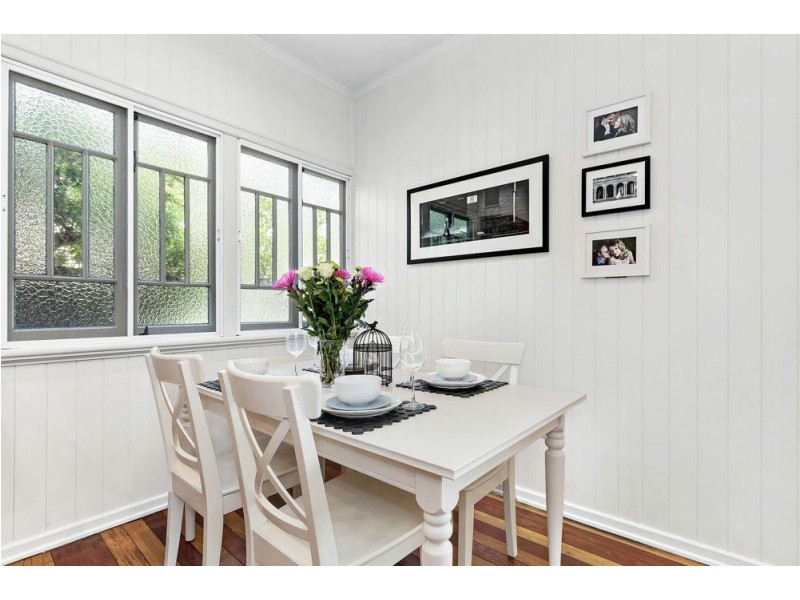 154 Boundary Road, Camp Hill QLD 4152