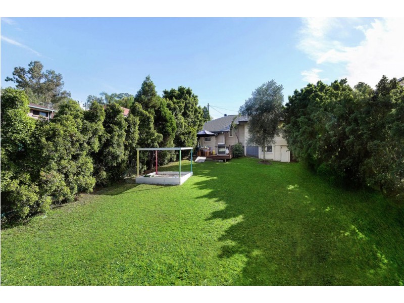 154 Boundary Road, Camp Hill QLD 4152