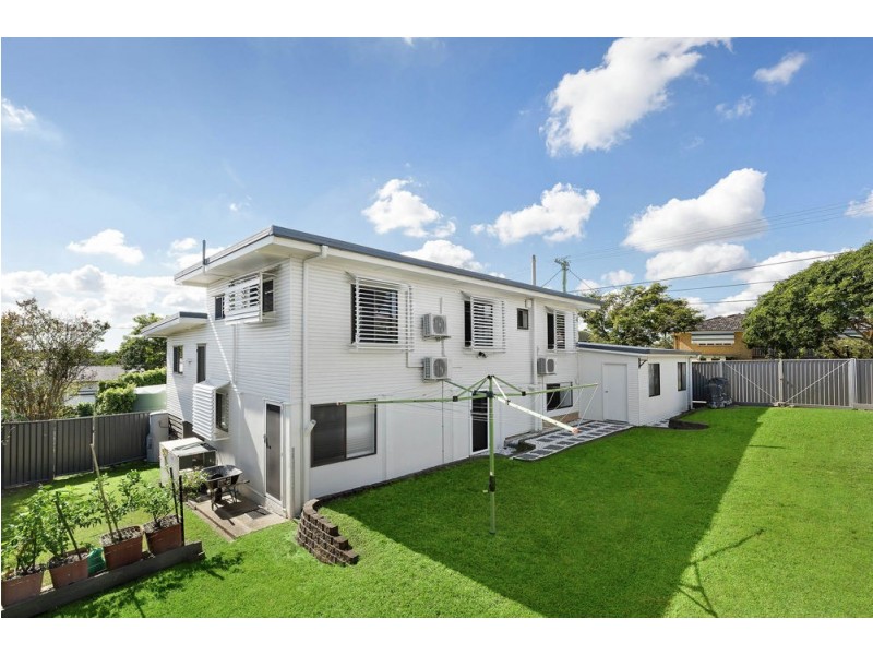 38 Koumala Street, Mansfield QLD 4122