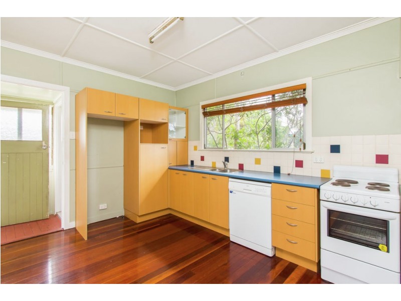 67 Delsie Street, Cannon Hill QLD 4170