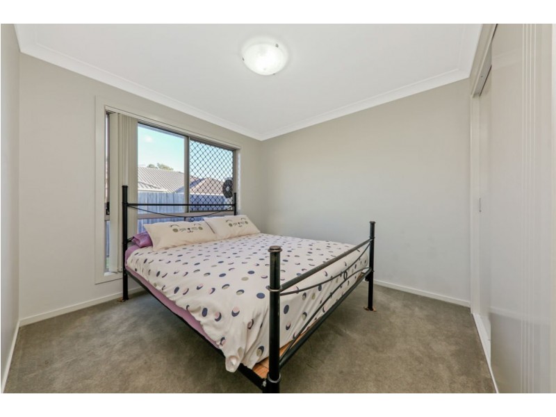 2 Sunflower Street, Waterford West QLD 4133