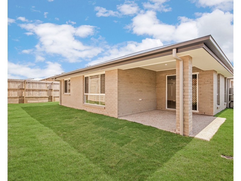 28 Muller St, Redland Bay QLD 4165
