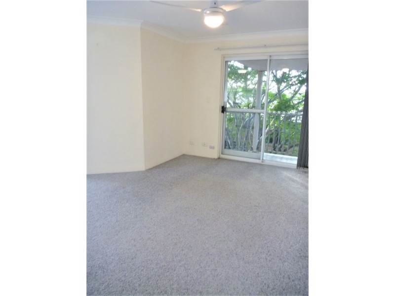 6/70 Wellington Street, Coorparoo QLD 4151