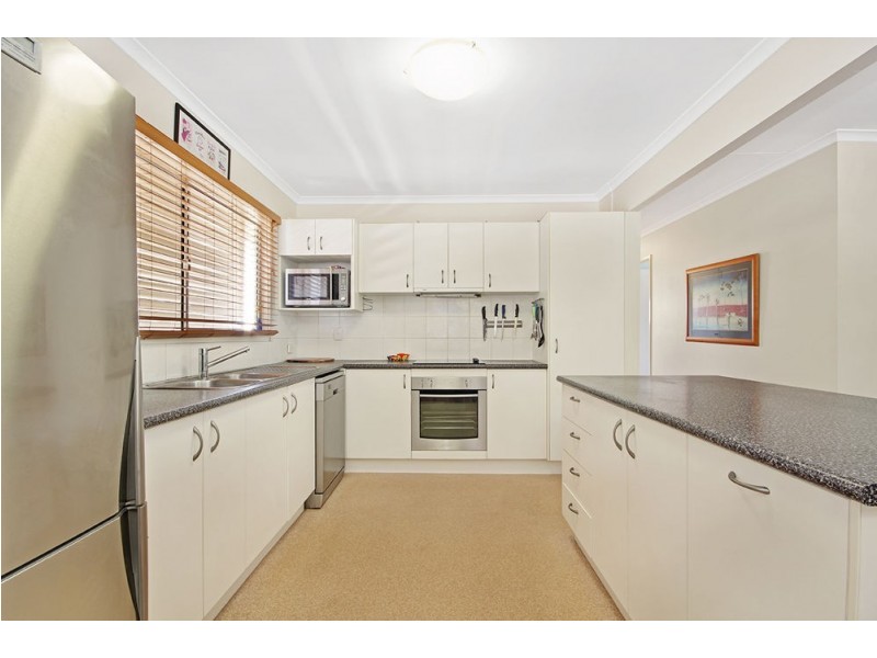 1 Hampton Court, Birkdale QLD 4159