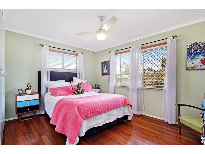 1 Hampton Court, Birkdale QLD 4159