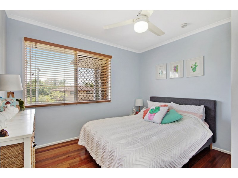 1 Hampton Court, Birkdale QLD 4159