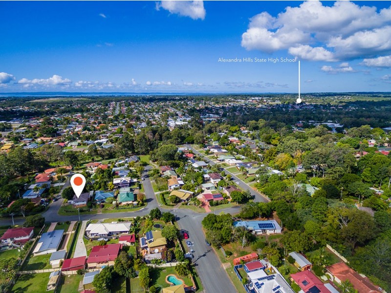 1 Hampton Court, Birkdale QLD 4159