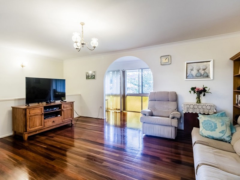 40 Frinton Street, Wishart QLD 4122