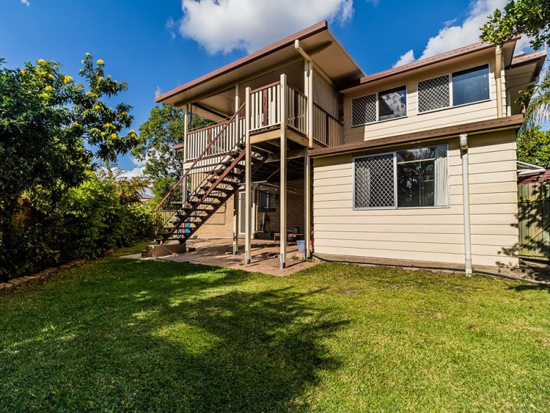 40 Frinton Street, Wishart QLD 4122