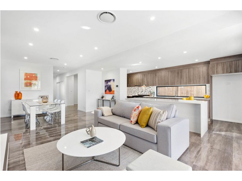 84 Kempsie Road, Upper Mount Gravatt QLD 4122