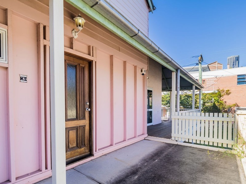 164 Water Street, Spring Hill QLD 4000