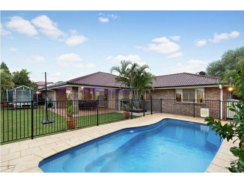 50 Berkshire Crescent, Wishart QLD 4122