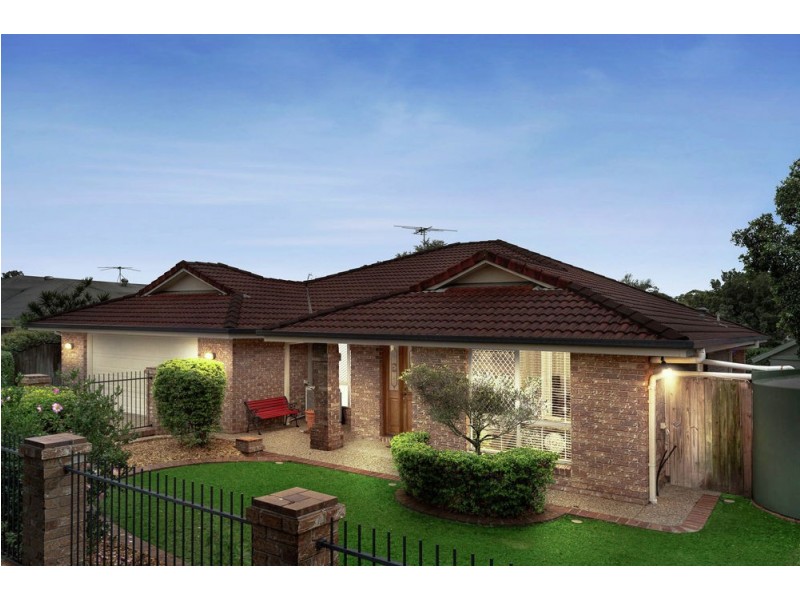 50 Berkshire Crescent, Wishart QLD 4122