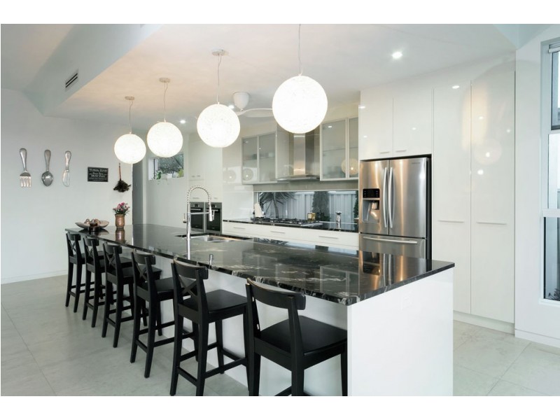 39 North Point, Banksia Beach QLD 4507