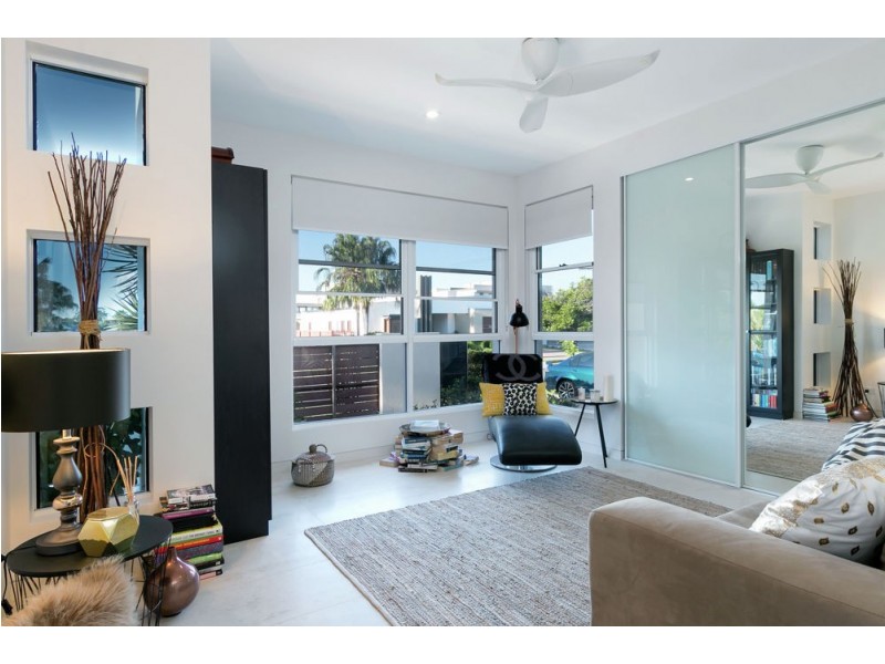 39 North Point, Banksia Beach QLD 4507