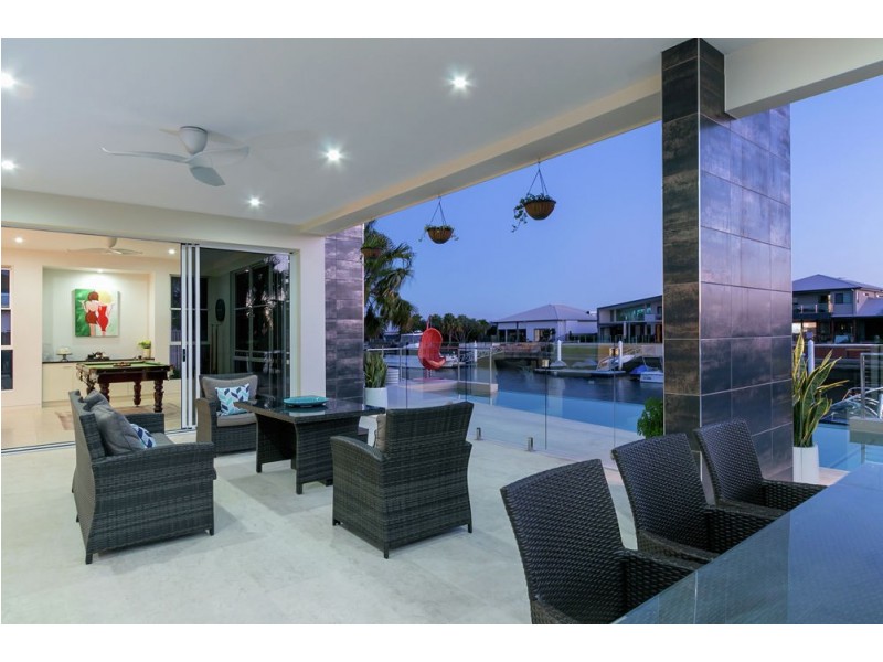39 North Point, Banksia Beach QLD 4507