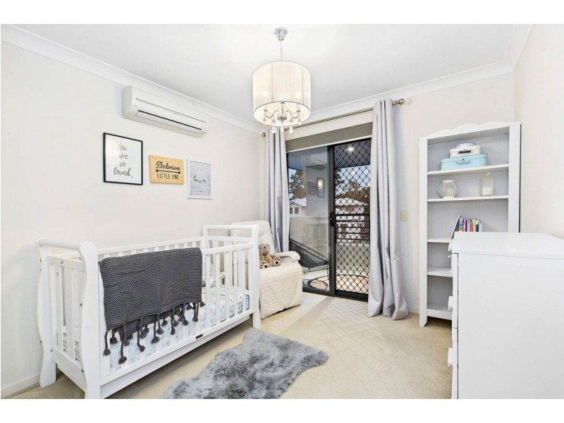 6 Aldea Place, Stretton QLD 4116