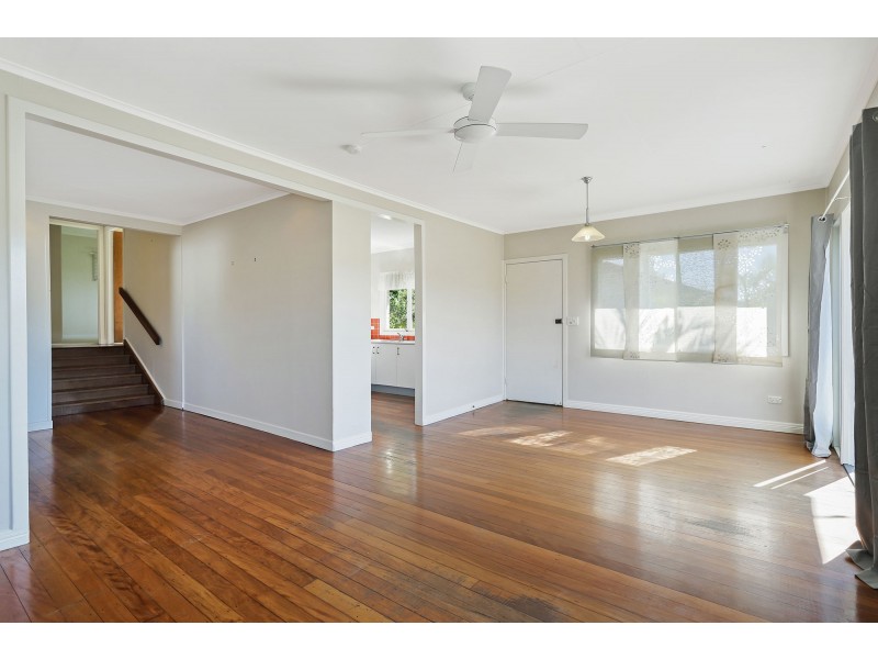 1654 Creek Road, Carina QLD 4152