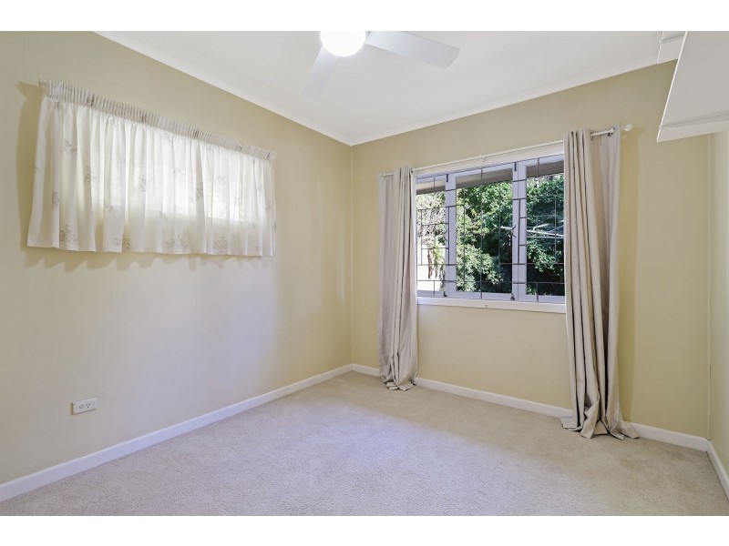 1654 Creek Road, Carina QLD 4152