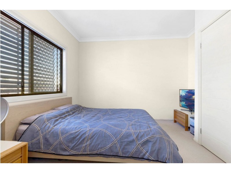 2/19 Daniells Street, Carina QLD 4152