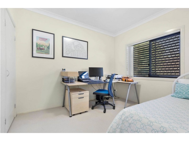 2/19 Daniells Street, Carina QLD 4152