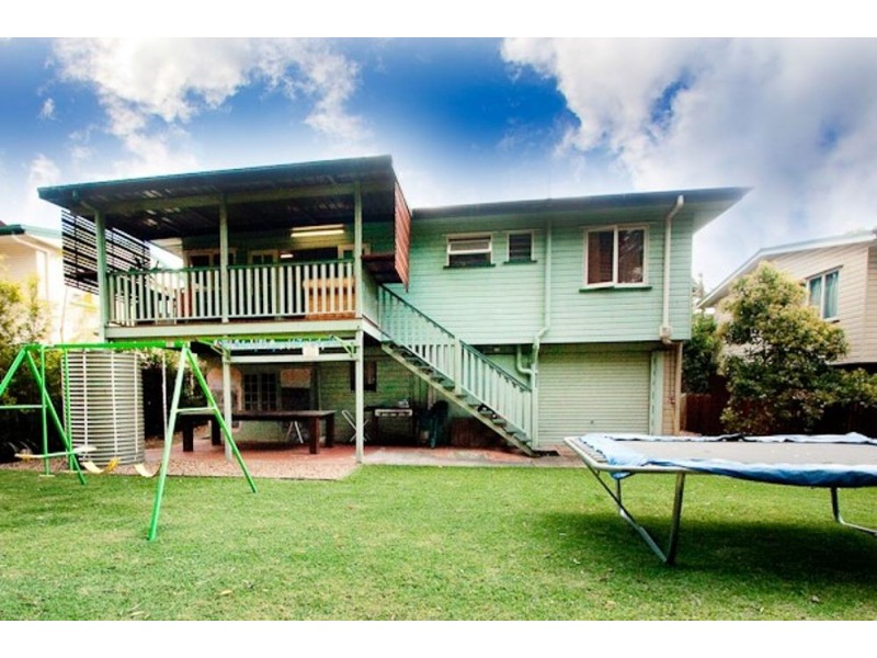 597 D’Arcy Rd, Carina QLD 4152