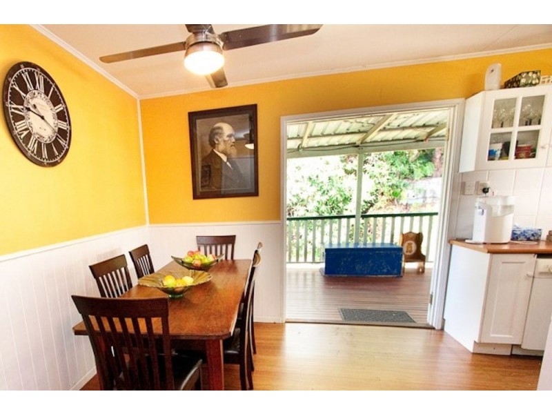 597 D’Arcy Rd, Carina QLD 4152