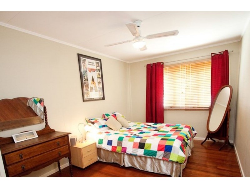 597 D’Arcy Rd, Carina QLD 4152