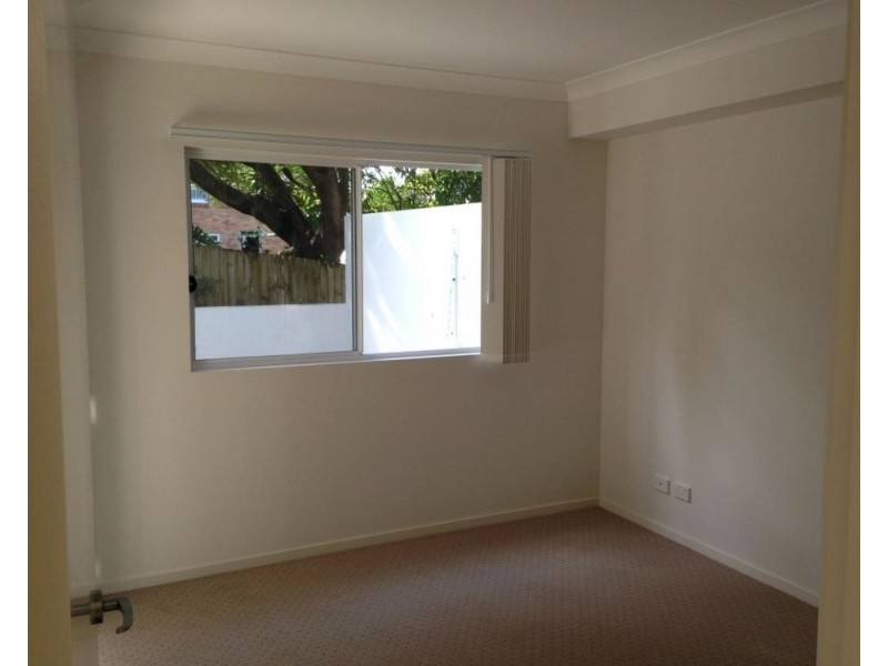 4/37-41 Creighton Street, Mount Gravatt QLD 4122