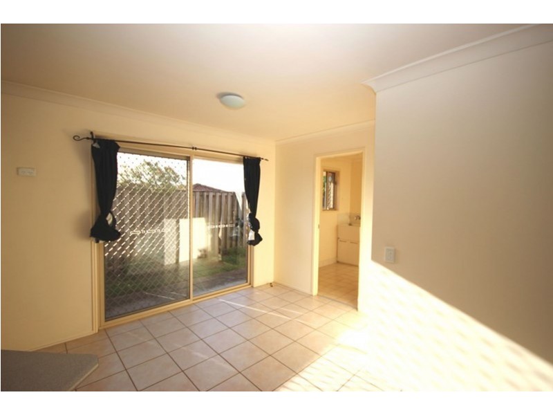 14 Lewis Place, Calamvale QLD 4116