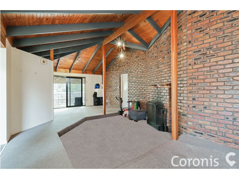 5 Nardie Street, Eight Mile Plains QLD 4113