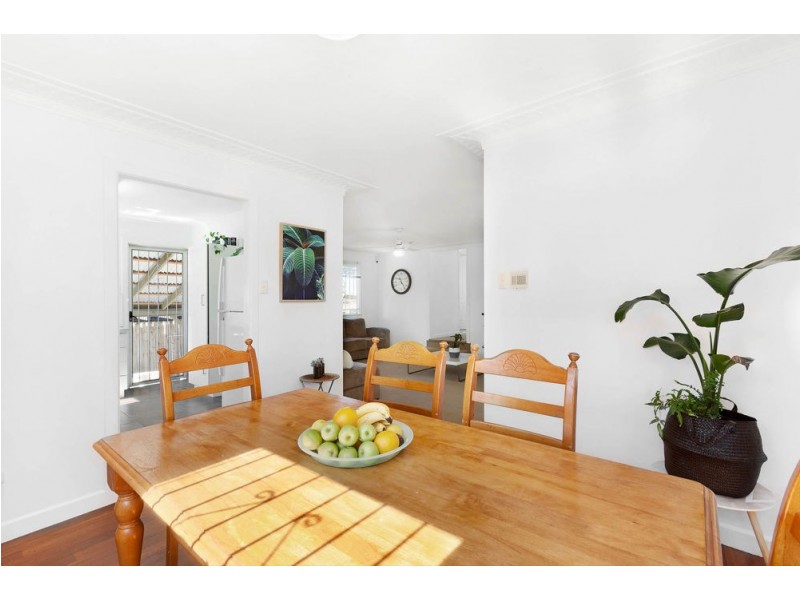4 Hillgrove Street, Upper Mount Gravatt QLD 4122