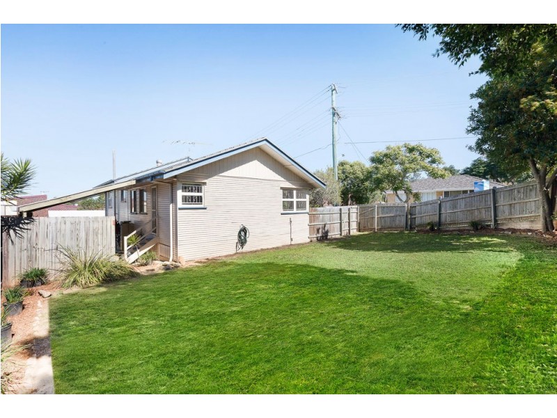 4 Hillgrove Street, Upper Mount Gravatt QLD 4122