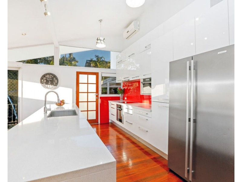 166 Bapaume Road, Holland Park West QLD 4121
