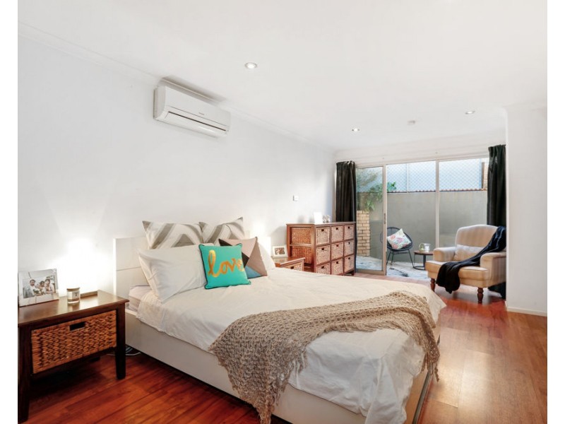 166 Bapaume Road, Holland Park West QLD 4121