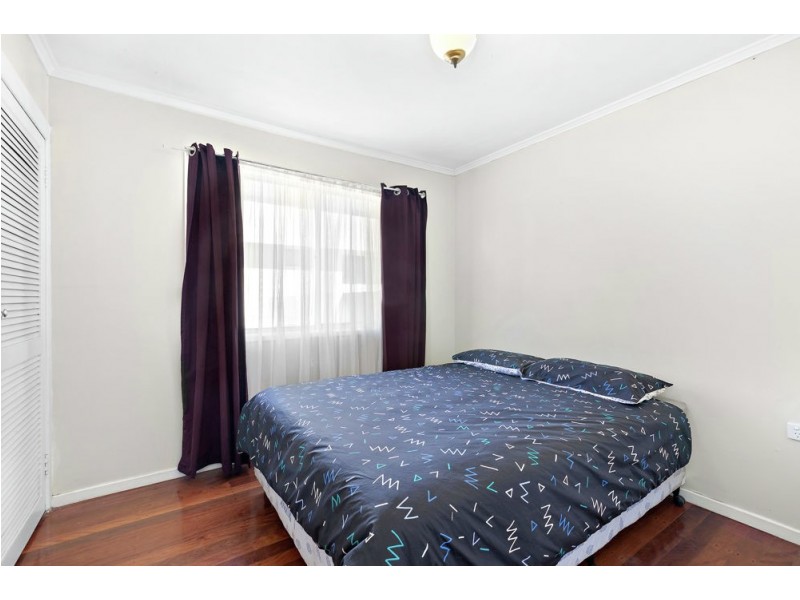 1 Kiparra Street, Mansfield QLD 4122