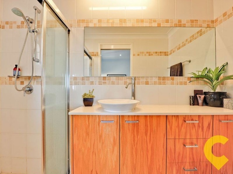 4/5 Ivanhoe Street, Annerley QLD 4103