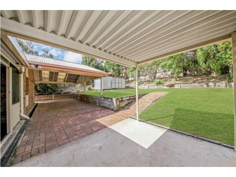 4 Dalton Court, Springwood QLD 4127