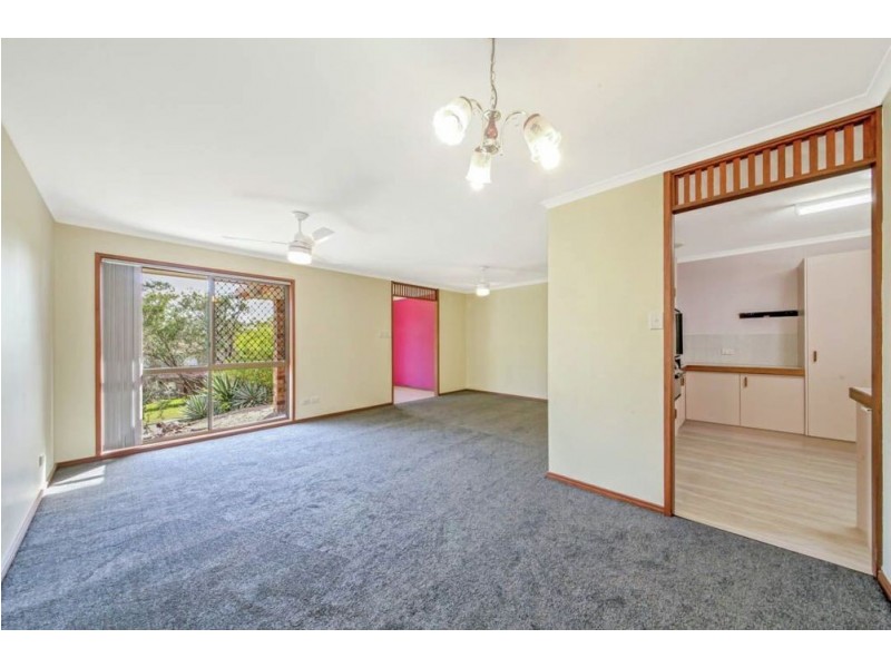 4 Dalton Court, Springwood QLD 4127