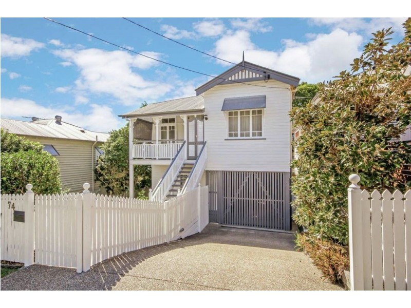 74 Shakespeare Street, Coorparoo QLD 4151