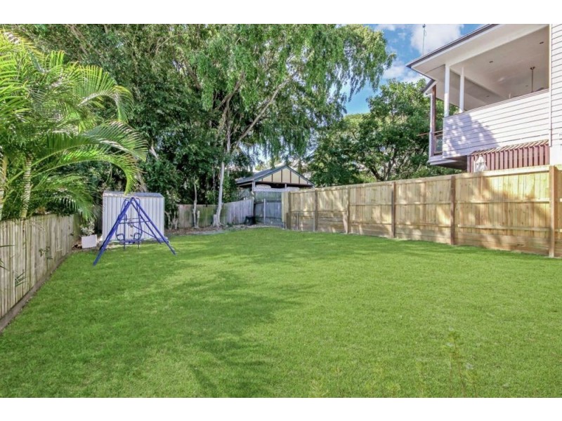 74 Shakespeare Street, Coorparoo QLD 4151