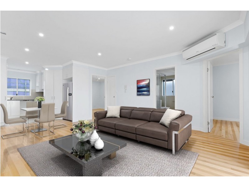 2/25 Birdwood Road, Holland Park West QLD 4121