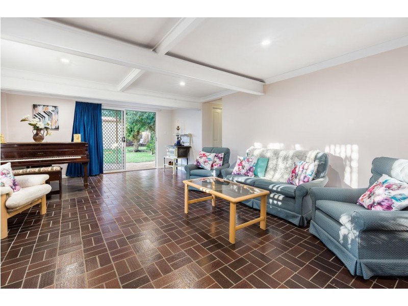 44 Lindwall Street, Upper Mount Gravatt QLD 4122